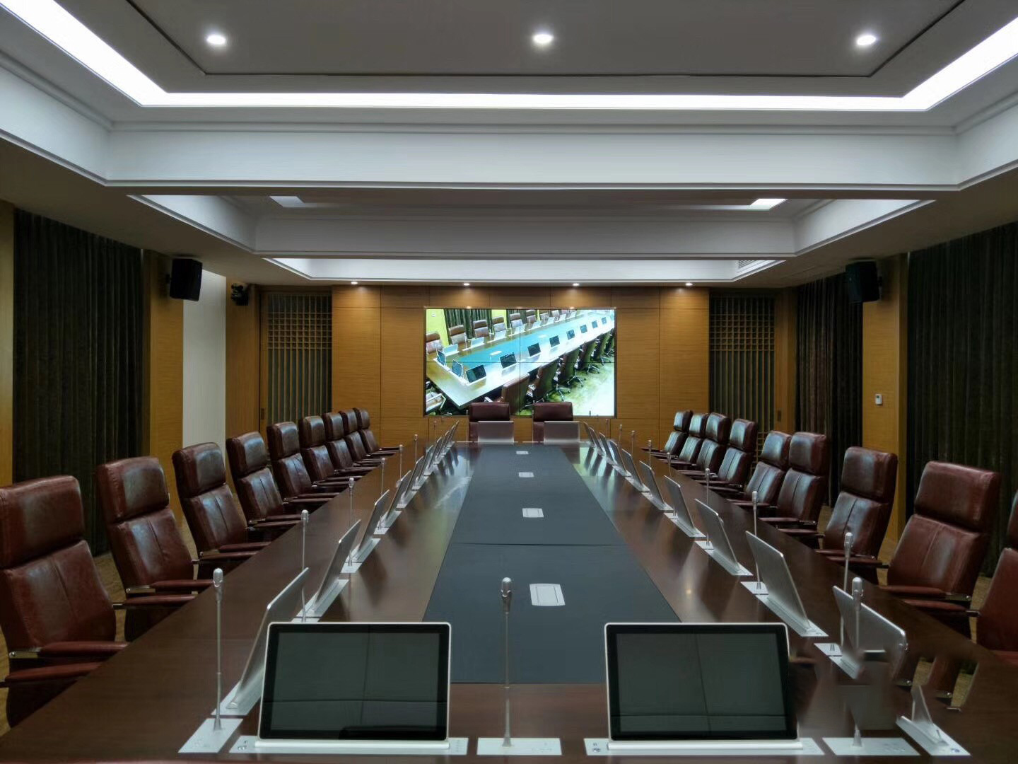 electronic table card